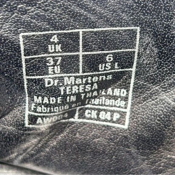 RARE Dr. Martens Docs Teresa Black Suede Leather Buckle Boots Women’s Size 6 - Picture 9 of 10